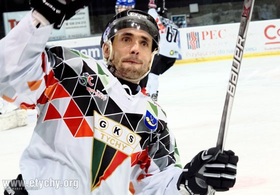 Hokej: GKS wygrał z Polonią Bytom ale trener przeprasza za trzecią tercję [foto]