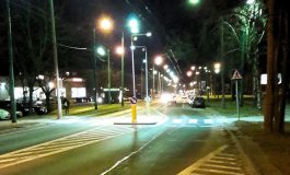 Oświetlenie wertykalne na tyskich przejściach dla pieszych