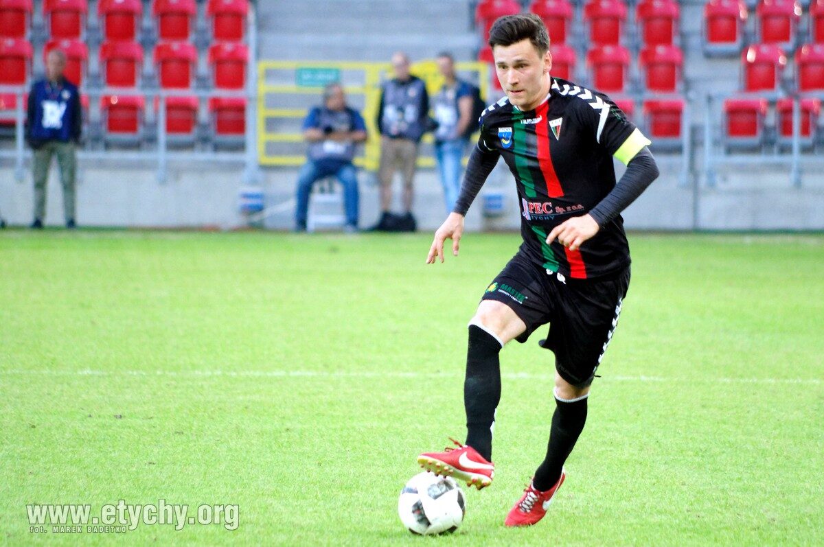 Piłka nożna: Udane pożegnanie GKS Tychy, w ostatnim domowym meczu wygrywa 3:0