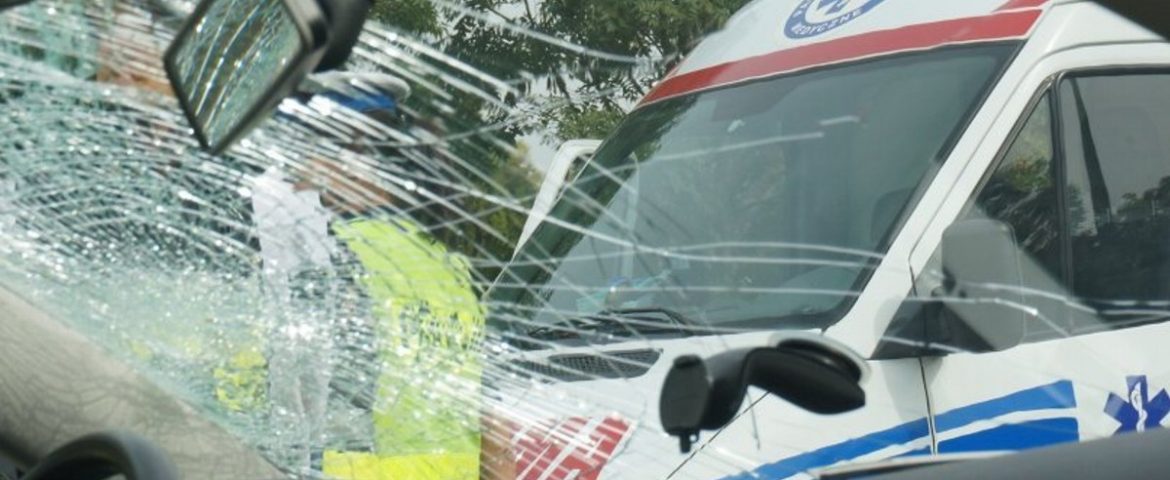 Policja poszukuje świadków wypadku na ul. Cmentarnej