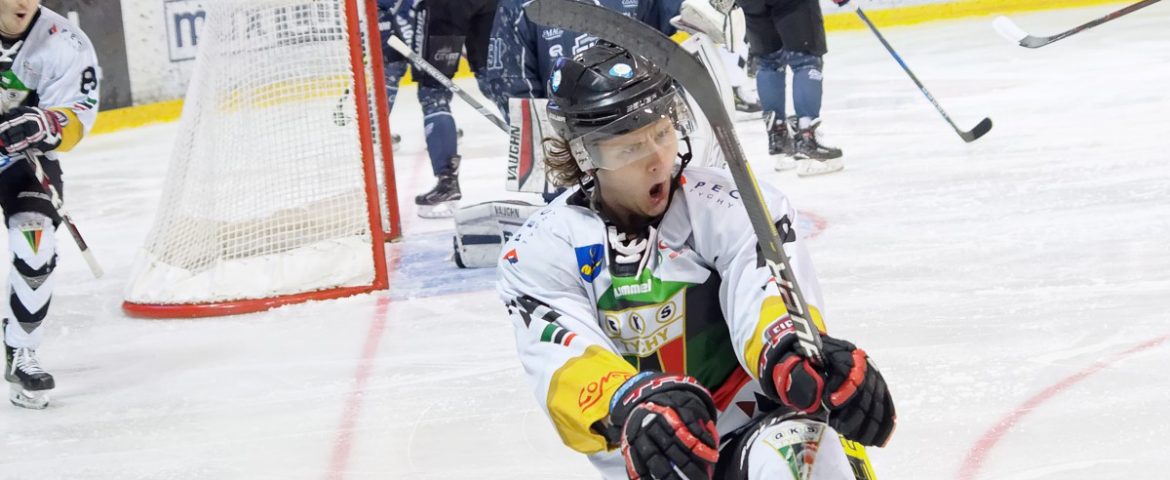 Hokej play-off: Pierwsza ćwierćfinałowa bitwa zakończona zwycięstwem GKS-u Tychy [foto]