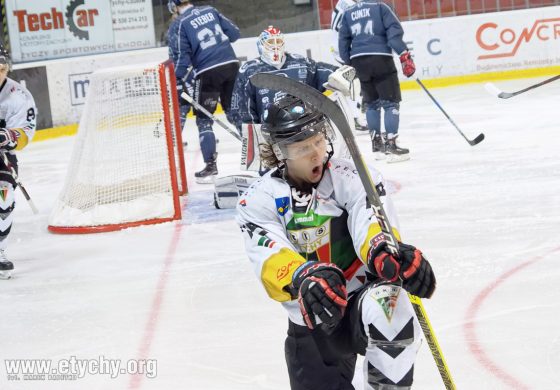 Hokej play-off: Pierwsza ćwierćfinałowa bitwa zakończona zwycięstwem GKS-u Tychy [foto]