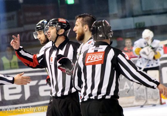 Hokej play-off: GKS idzie utartym wyboistym szlakiem [foto]