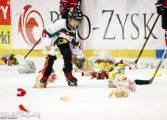 Hokej: GKS Tychy - Tempish Polonia Bytom (Teddy Bear Toss 2016.12.06) [galeria]